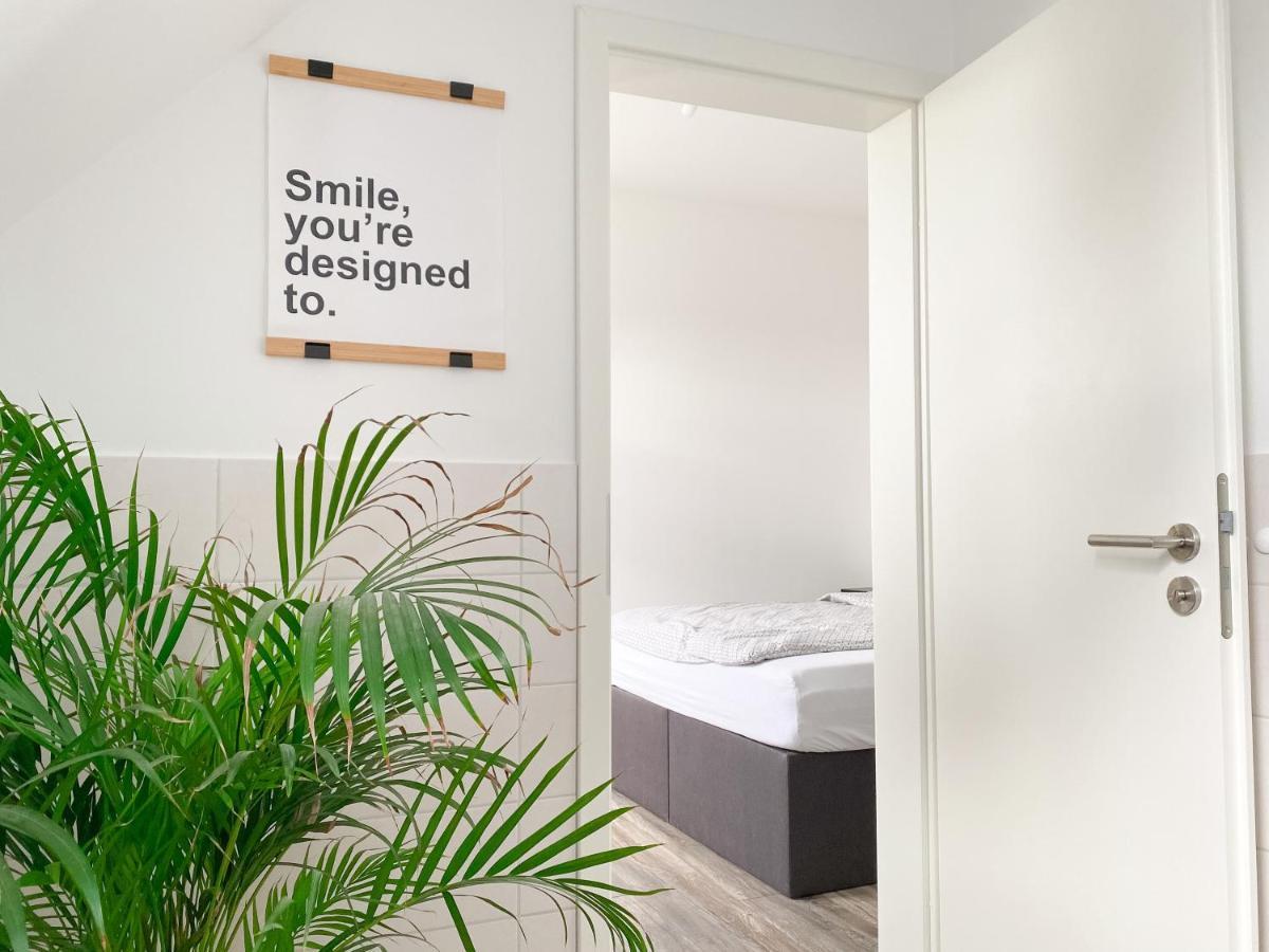 Qonroom - As Individual As You Minden  Esterno foto
